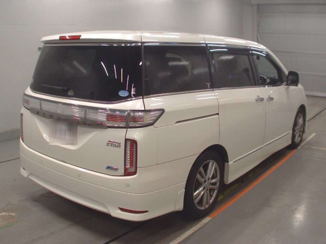 NISSAN ELGRAND 2013