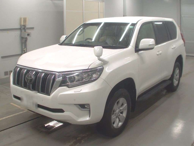 TOYOTA LAND CRUISER PRADO 2019