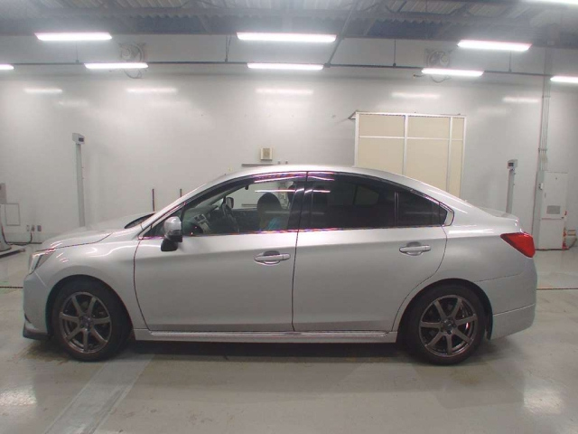 SUBARU LEGACY B4 2016