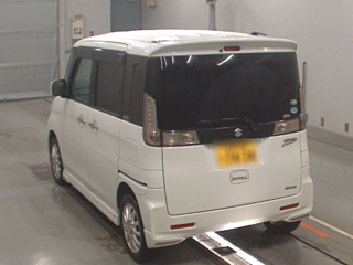 SUZUKI SPACIA 2015