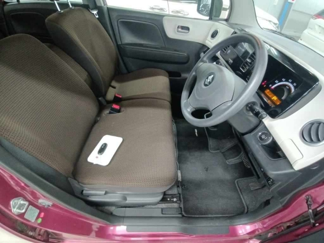 SUZUKI MRWAGON 2012