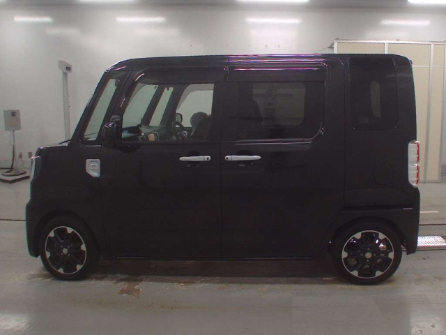 DAIHATSU WAKE 2020