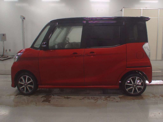 NISSAN DAYZ ROOX 2017