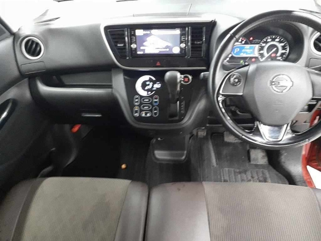 NISSAN DAYZ ROOX 2017