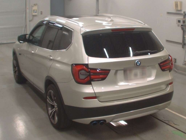 BMW X3 2011