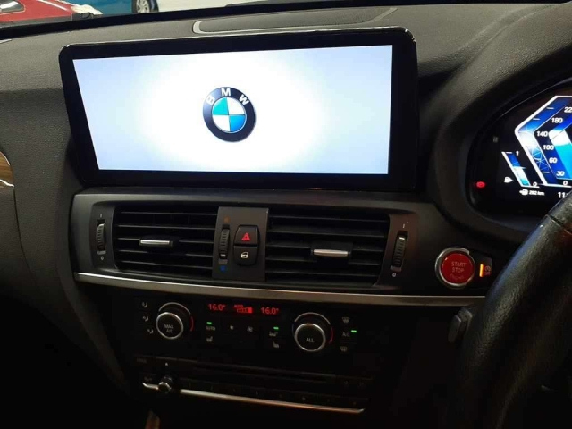 BMW X3 2011