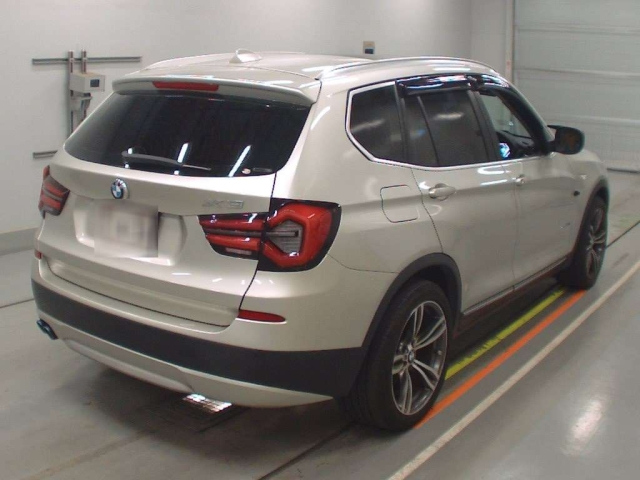 BMW X3 2011