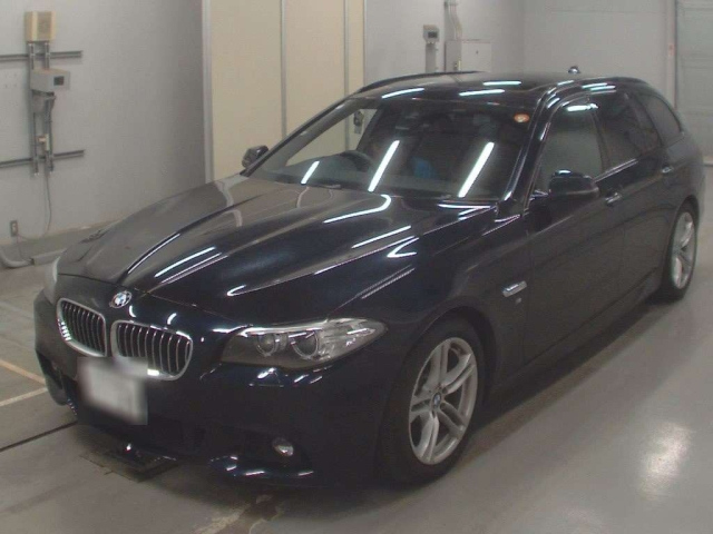BMW 5 SERIES 2016
