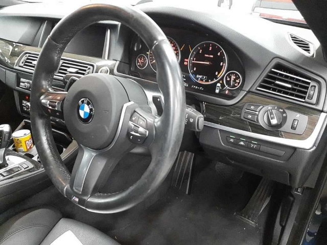 BMW 5 SERIES 2016
