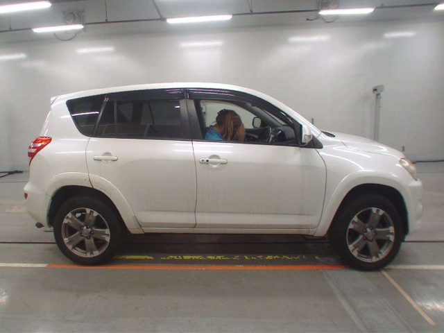 TOYOTA RAV4 2014