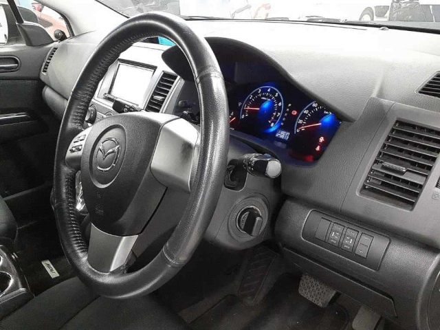 MAZDA MPV 2010