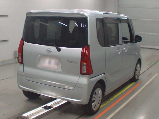 DAIHATSU TANTO 2023