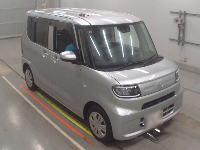 DAIHATSU TANTO 2023