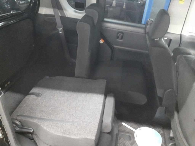 DAIHATSU TANTO 2011