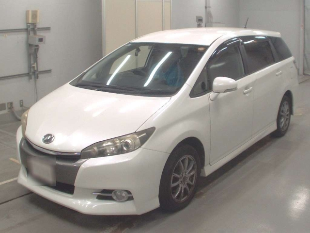 TOYOTA WISH 2012