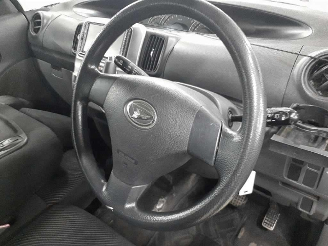 DAIHATSU TANTO 2008