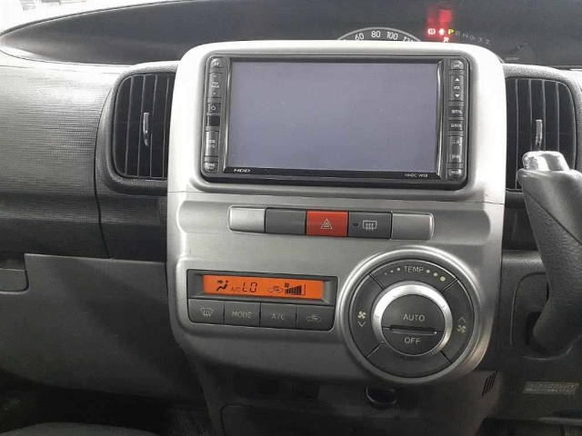 DAIHATSU TANTO 2008