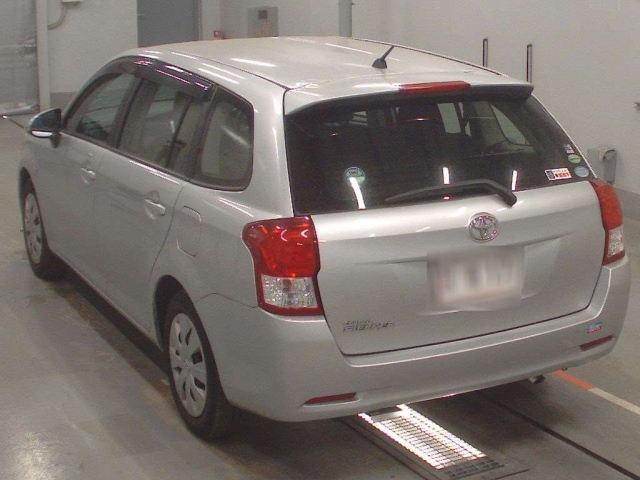 TOYOTA COROLLA FIELDER 2012