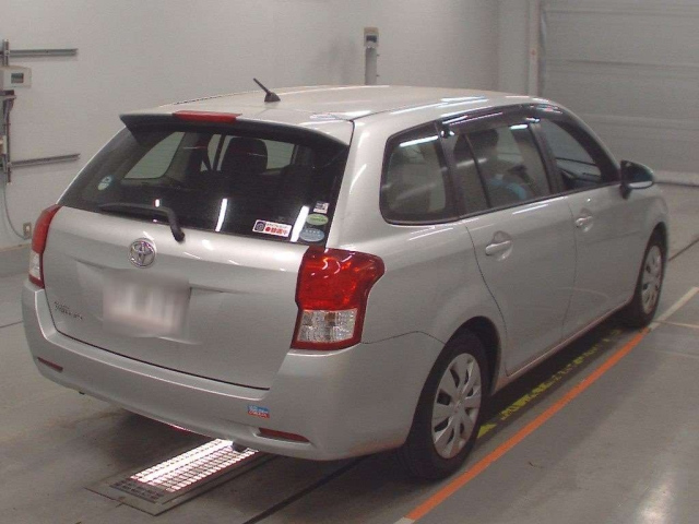 TOYOTA COROLLA FIELDER 2012
