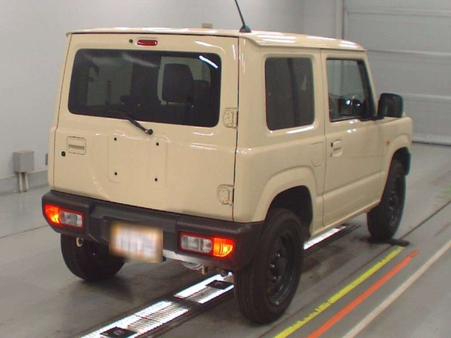 SUZUKI JIMNY 2023
