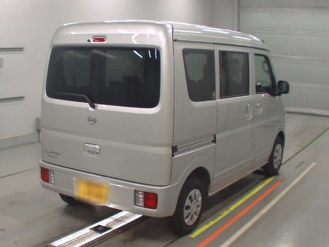 NISSAN CLIPPER VAN 2024