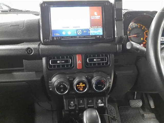 SUZUKI JIMNY 2021