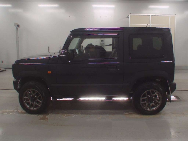SUZUKI JIMNY 2021