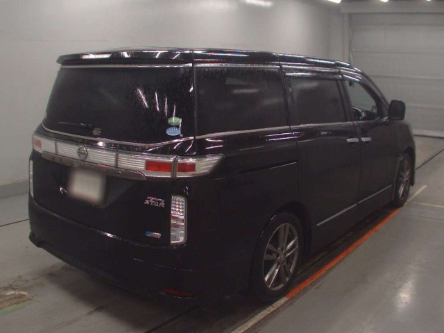 NISSAN ELGRAND 2013