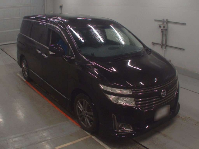 NISSAN ELGRAND 2013