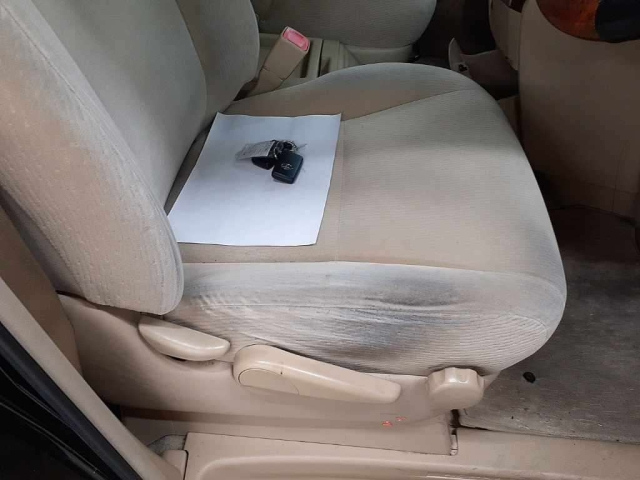 TOYOTA ALPHARD 2011
