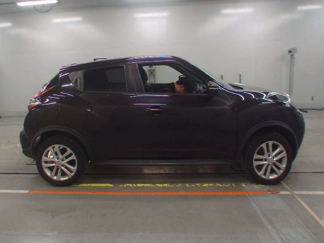NISSAN JUKE 2016