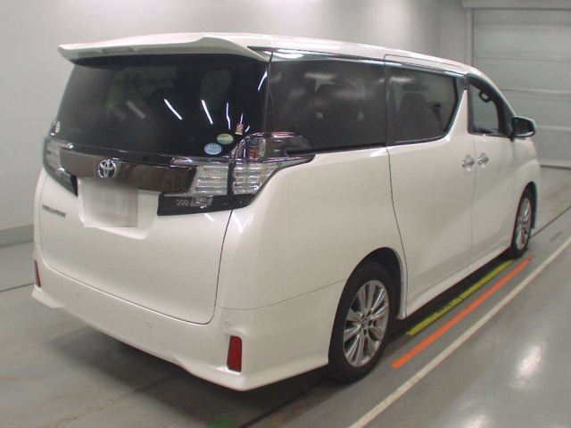 TOYOTA VELLFIRE 2016