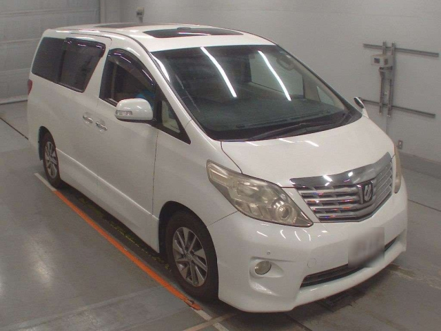TOYOTA ALPHARD 2010