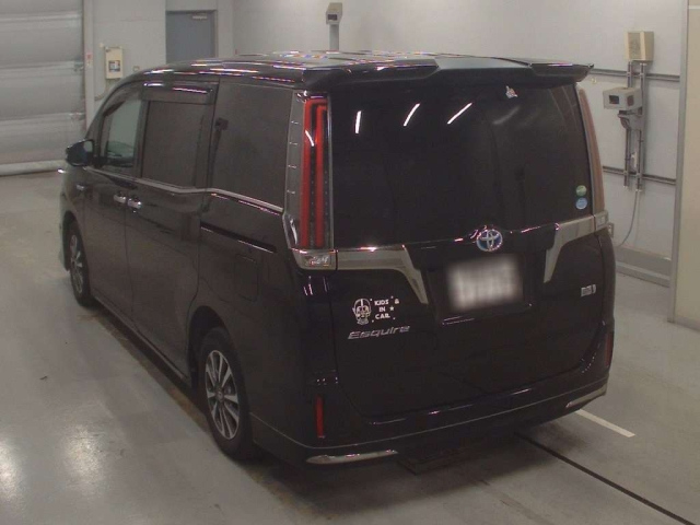 TOYOTA ESQUIRE 2019