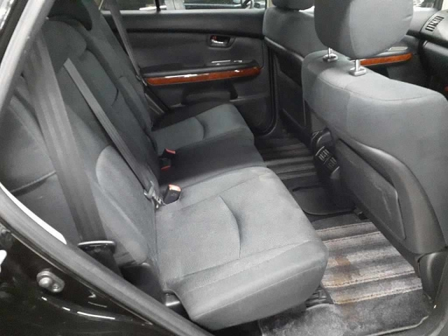 TOYOTA HARRIER 2011