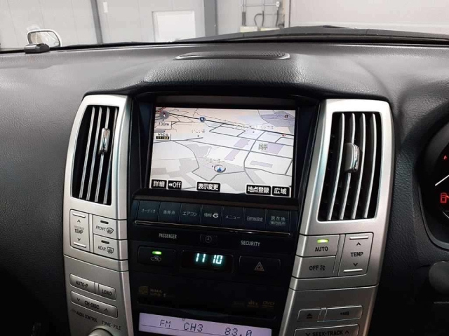TOYOTA HARRIER 2010