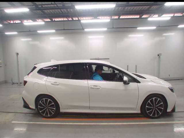 SUBARU LEVORG 2021