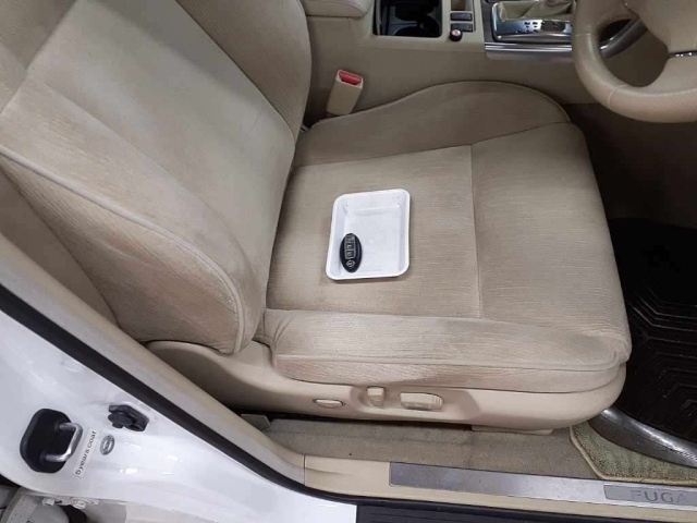 NISSAN FUGA 2008