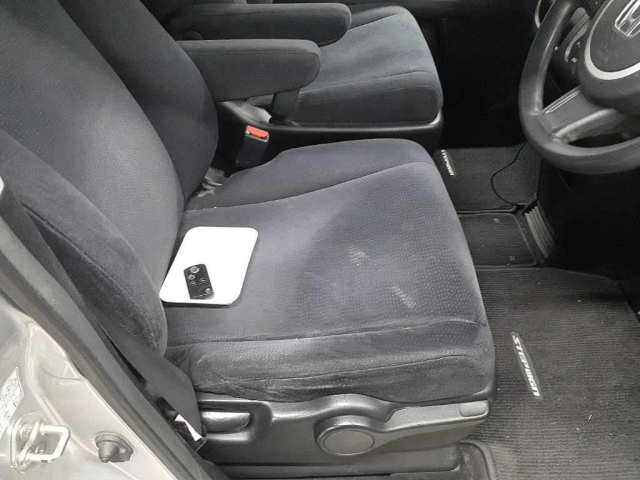 HONDA STEP WAGON 2009