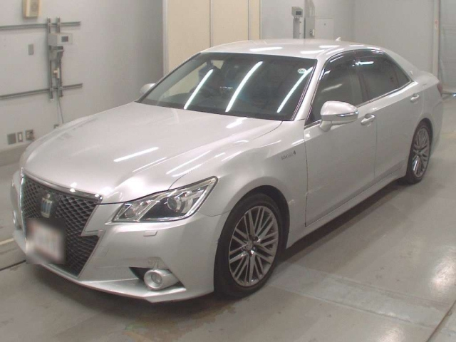TOYOTA CROWN 2013