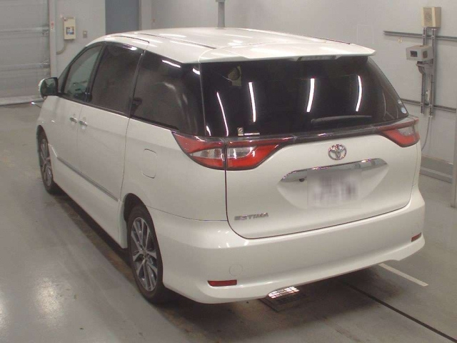 TOYOTA ESTIMA 2017