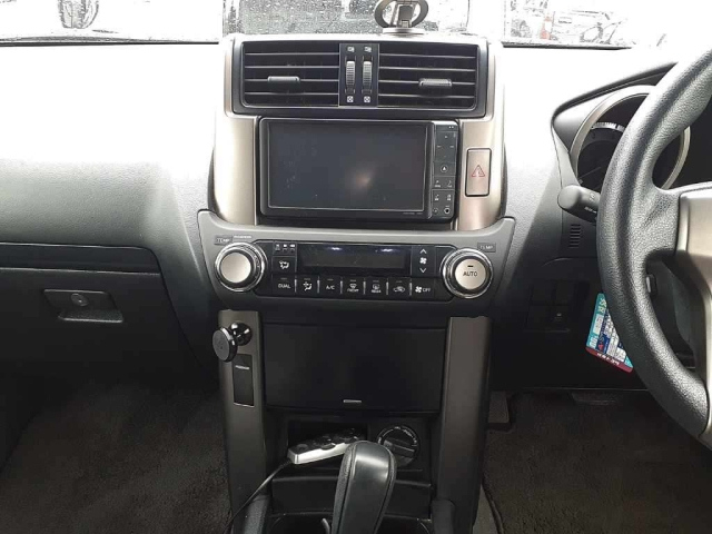 TOYOTA LAND CRUISER PRADO 2010