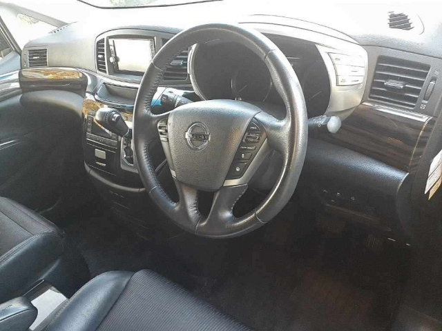 NISSAN ELGRAND 2019