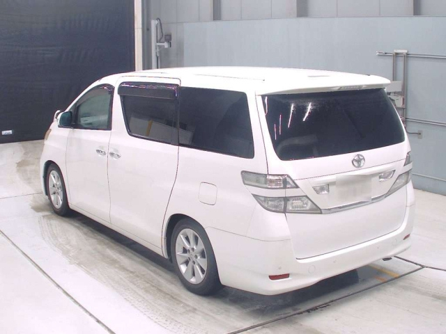 TOYOTA VELLFIRE 2009