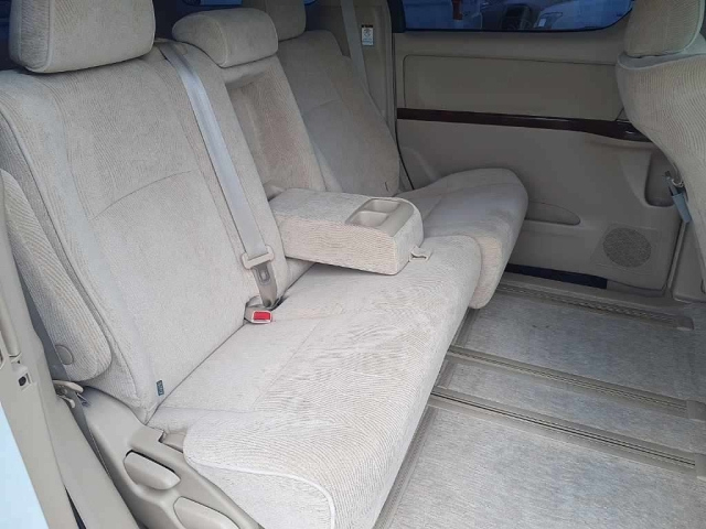 TOYOTA VELLFIRE 2009