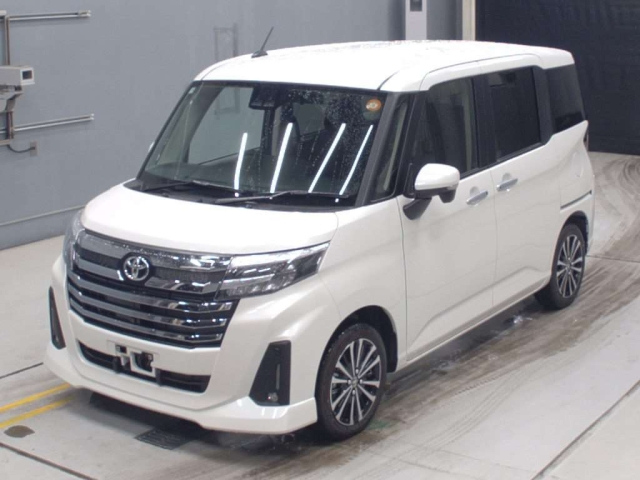 TOYOTA ROOMY 2025