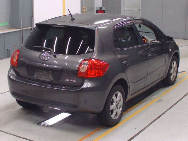 TOYOTA AURIS 2008