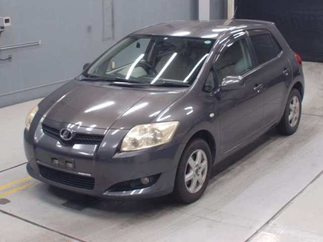 TOYOTA AURIS 2008