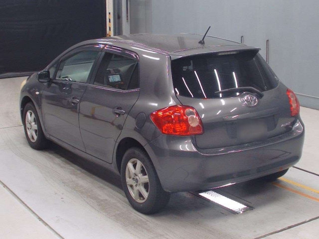 TOYOTA AURIS 2008