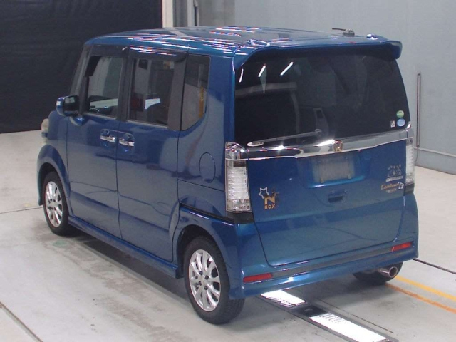 HONDA N BOX 2014
